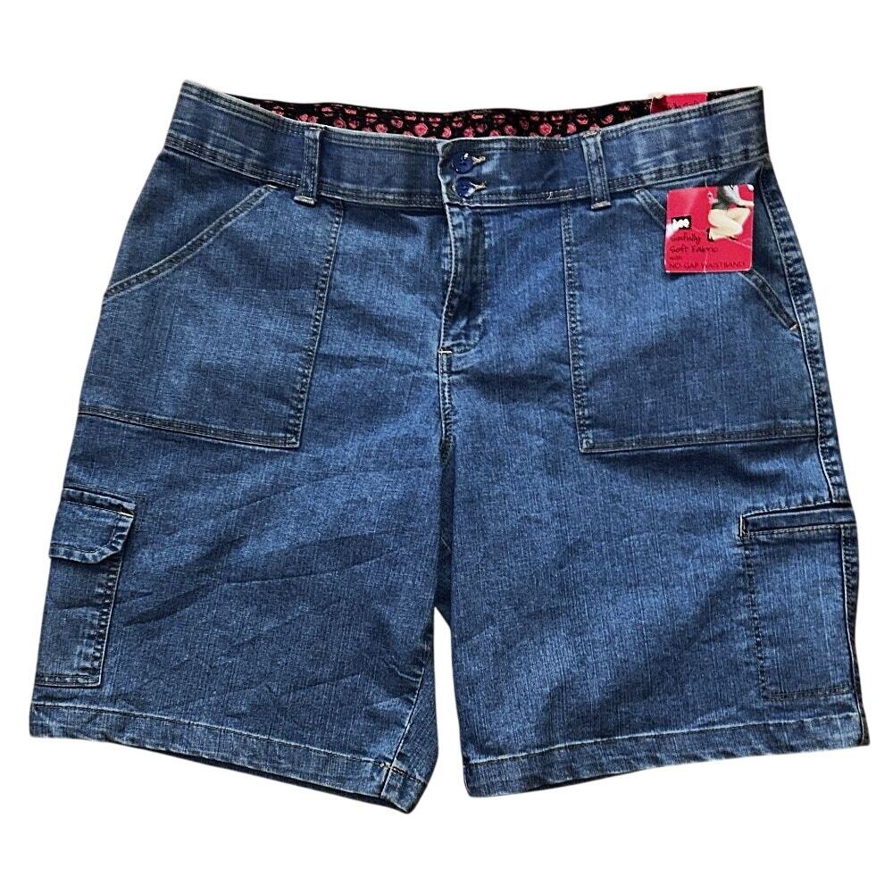 NWT Lee Comfort Fit Stretch Denim Bermuda Jorts Shorts 16